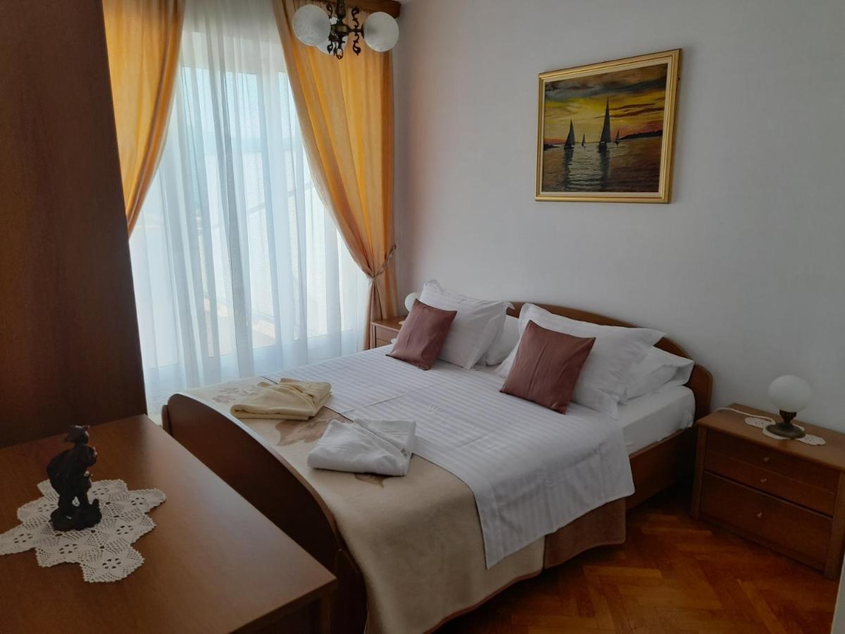 לומבארדה Villa Apartments Mate Cebalo מראה חיצוני תמונה