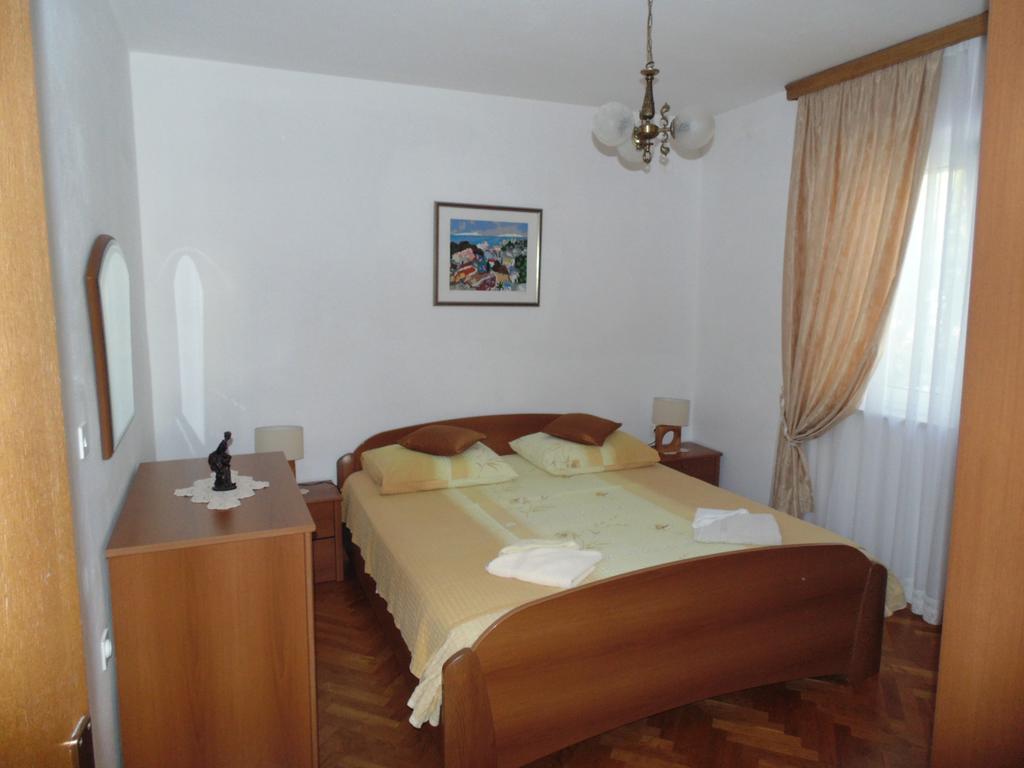 לומבארדה Villa Apartments Mate Cebalo מראה חיצוני תמונה