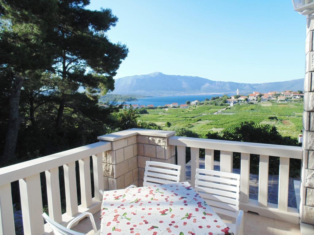 לומבארדה Villa Apartments Mate Cebalo מראה חיצוני תמונה